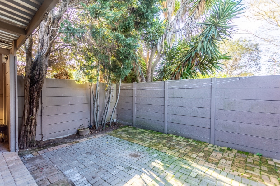 3 Bedroom Property for Sale in Stellenridge Western Cape